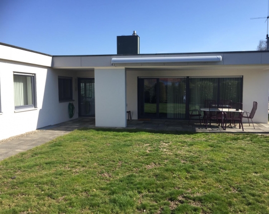 VERKAUFT! Freistehender Einfamilien-Winkelbungalow (Obj. 1051H00)
