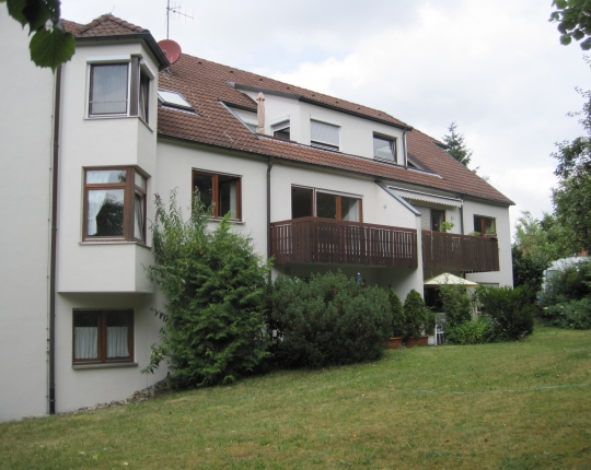 VERKAUFT! Gepflegte 2,5-Zimmer-Wohnung mit Balkon (Obj. 1057W00)