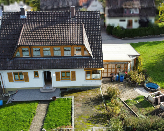 VERKAUFT! Einfamilienhaus in Heuchlingen (Obj. 1122H00)